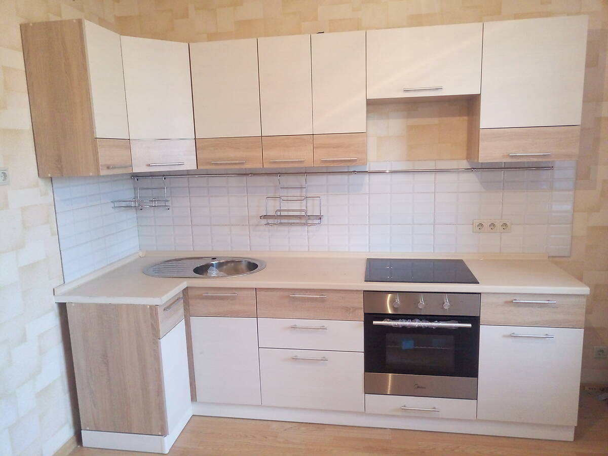 Базис столешницы. Кухня Базис Антарес. Базис 100.198. Дуб Бардолино кухня. Кухня Симпл трио.